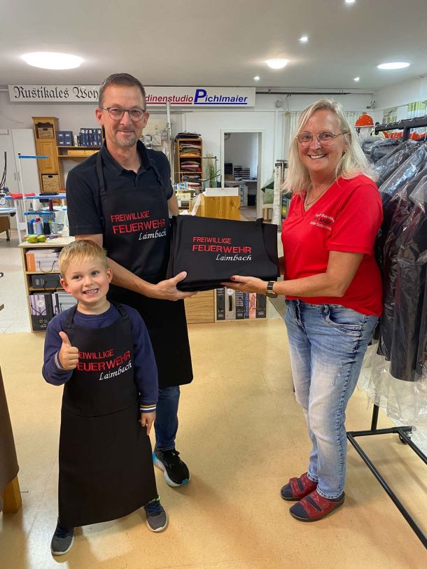 Referenzen Übergabe mit der FFW-Laimbach